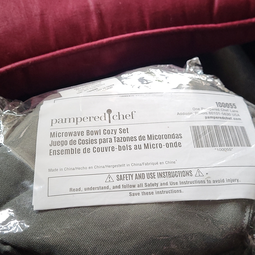 Pampered chef microwave bowl cozy set